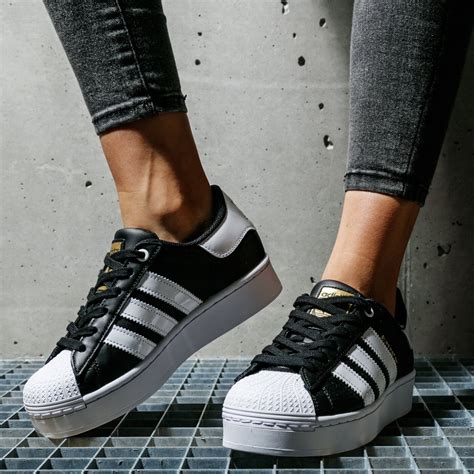 adidas superstar bold damen schwarz|Adidas Originals Women's Superstar Shoes.